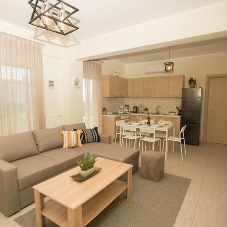 Potamos Luxury Apartment Epanomi Exterior photo
