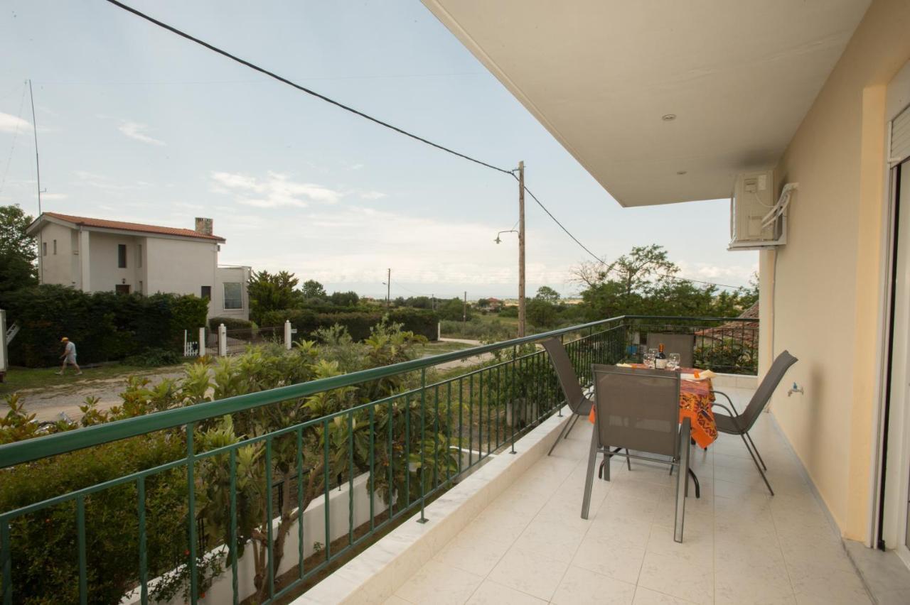 Potamos Luxury Apartment Epanomi Exterior photo
