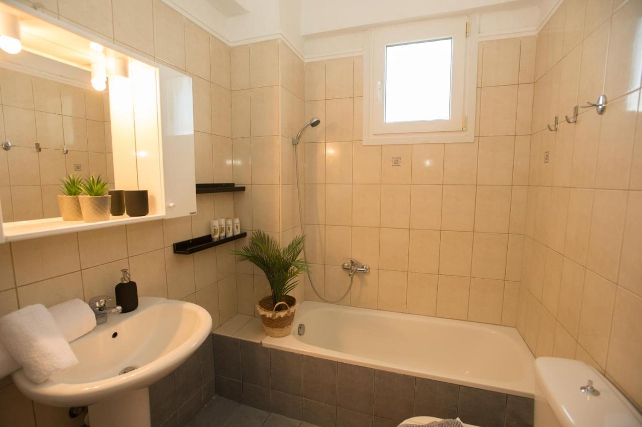Potamos Luxury Apartment Epanomi Exterior photo