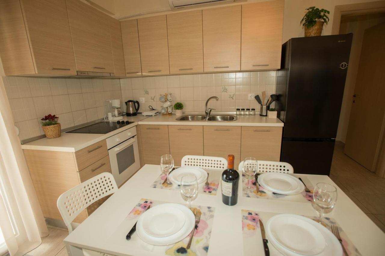 Potamos Luxury Apartment Epanomi Exterior photo